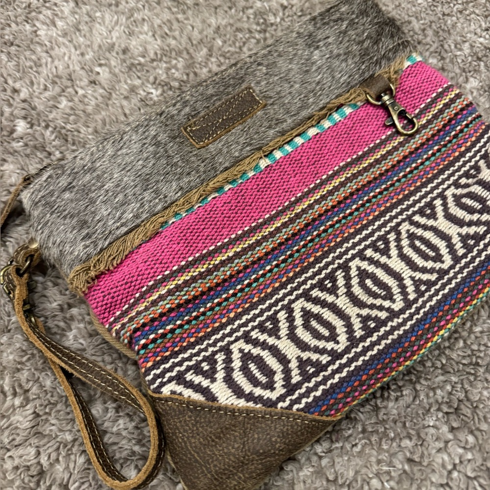 Myra bag